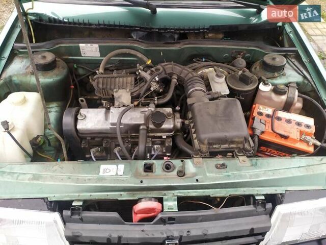 Зеленый ВАЗ 21099, объемом двигателя 1.6 л и пробегом 185 тыс. км за 2200 $, фото 1 на Automoto.ua