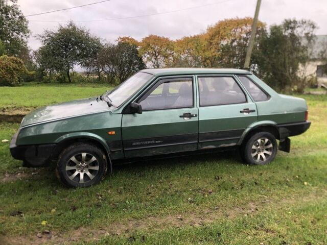 Зеленый ВАЗ 21099, объемом двигателя 1.6 л и пробегом 430 тыс. км за 1100 $, фото 1 на Automoto.ua