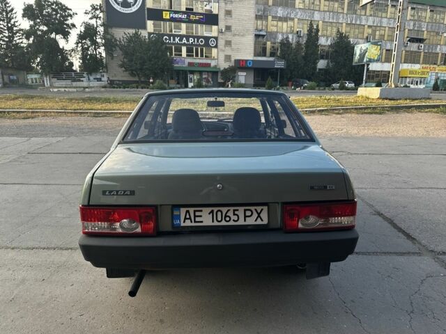 Зелений ВАЗ 21099, об'ємом двигуна 1.6 л та пробігом 195 тис. км за 2400 $, фото 5 на Automoto.ua