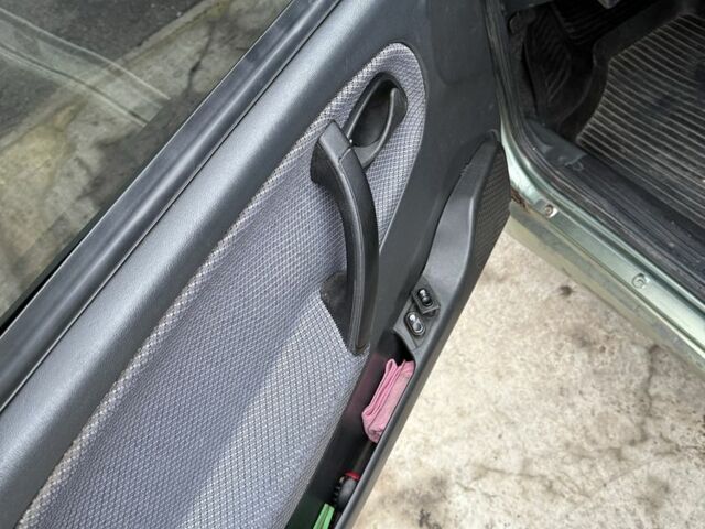 Зеленый ВАЗ 21099, объемом двигателя 1.6 л и пробегом 233 тыс. км за 1650 $, фото 6 на Automoto.ua