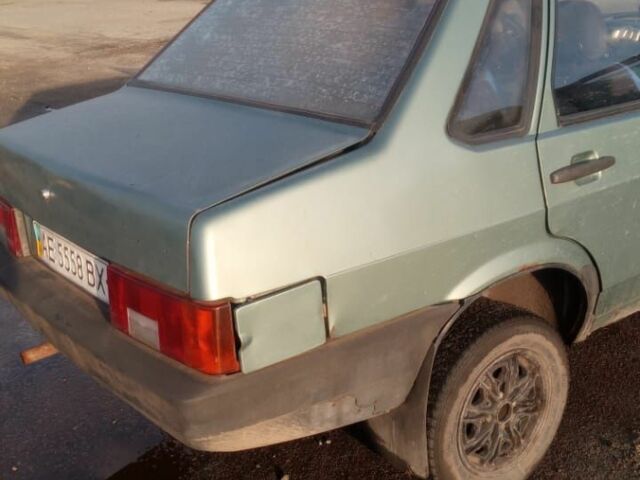 Зеленый ВАЗ 21099, объемом двигателя 2 л и пробегом 123 тыс. км за 1085 $, фото 3 на Automoto.ua