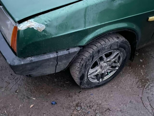 Зелений ВАЗ 21099, об'ємом двигуна 1.6 л та пробігом 1000 тис. км за 1305 $, фото 4 на Automoto.ua