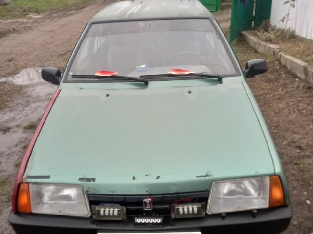 Зелений ВАЗ 21099, об'ємом двигуна 1.6 л та пробігом 226 тис. км за 1900 $, фото 3 на Automoto.ua