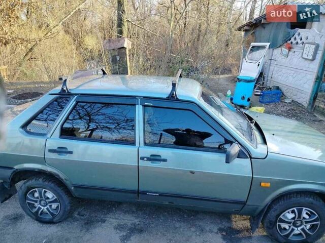 Зеленый ВАЗ 21099, объемом двигателя 1.6 л и пробегом 153 тыс. км за 1250 $, фото 2 на Automoto.ua