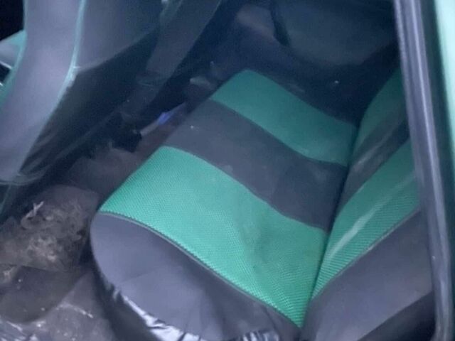 Зелений ВАЗ 21099, об'ємом двигуна 1.6 л та пробігом 1000 тис. км за 1305 $, фото 5 на Automoto.ua