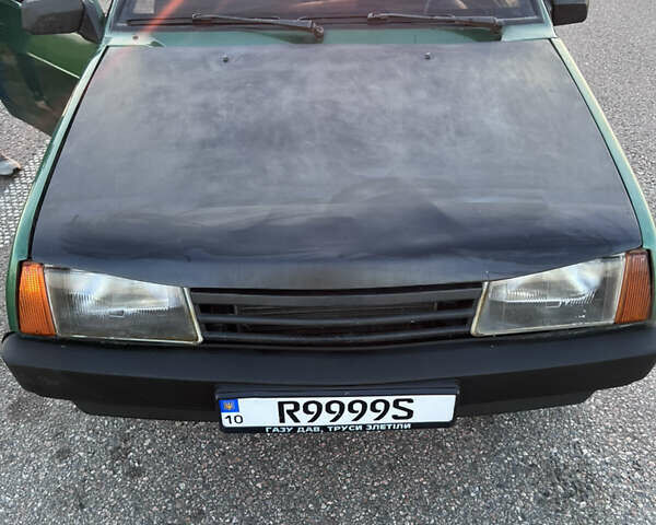 Зеленый ВАЗ 21099, объемом двигателя 1.6 л и пробегом 220 тыс. км за 1600 $, фото 4 на Automoto.ua