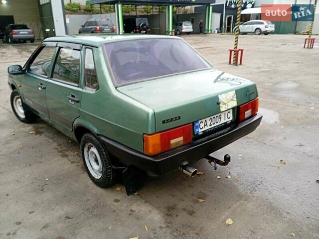 Зеленый ВАЗ 21099, объемом двигателя 1.6 л и пробегом 122 тыс. км за 2200 $, фото 3 на Automoto.ua