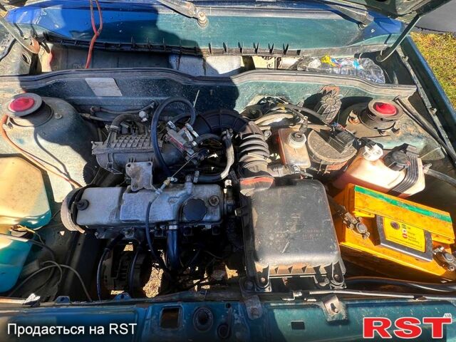 Зелений ВАЗ 21099, об'ємом двигуна 1.6 л та пробігом 250 тис. км за 900 $, фото 8 на Automoto.ua
