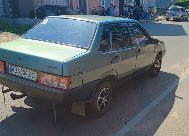 Зеленый ВАЗ 21099, объемом двигателя 0 л и пробегом 158 тыс. км за 2700 $, фото 1 на Automoto.ua