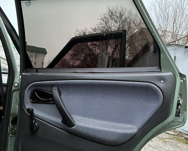 Зелений ВАЗ 21099, об'ємом двигуна 1.6 л та пробігом 96 тис. км за 3700 $, фото 20 на Automoto.ua