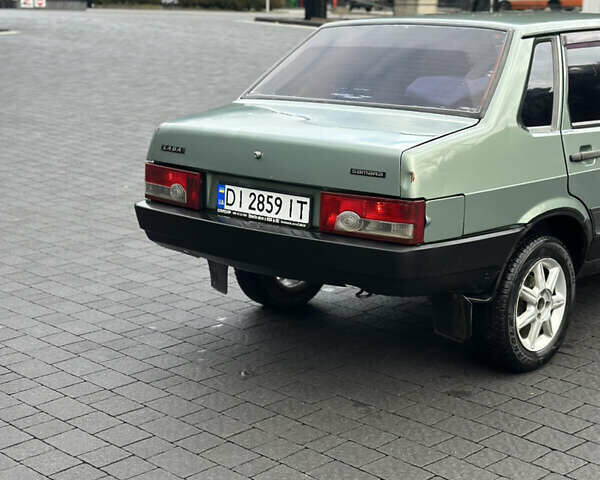 Зелений ВАЗ 21099, об'ємом двигуна 1.6 л та пробігом 142 тис. км за 1800 $, фото 9 на Automoto.ua
