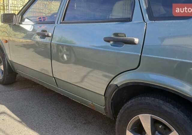 Зеленый ВАЗ 21099, объемом двигателя 1.6 л и пробегом 98 тыс. км за 2350 $, фото 4 на Automoto.ua