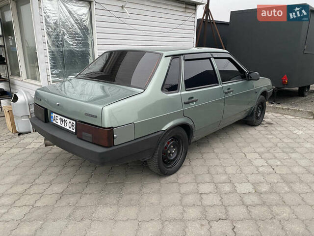 Зеленый ВАЗ 21099, объемом двигателя 1.6 л и пробегом 207 тыс. км за 3000 $, фото 2 на Automoto.ua