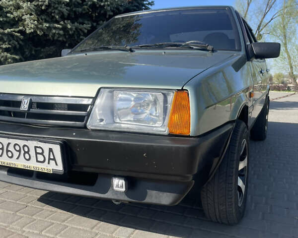 Зеленый ВАЗ 21099, объемом двигателя 1.6 л и пробегом 89 тыс. км за 3300 $, фото 1 на Automoto.ua