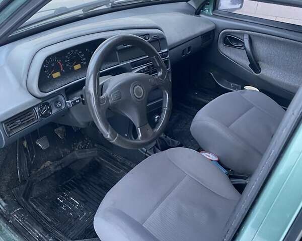 Зелений ВАЗ 21099, об'ємом двигуна 1.6 л та пробігом 158 тис. км за 1299 $, фото 9 на Automoto.ua