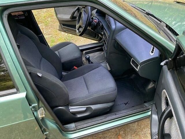 Зеленый ВАЗ 21099, объемом двигателя 1.6 л и пробегом 169 тыс. км за 1200 $, фото 8 на Automoto.ua