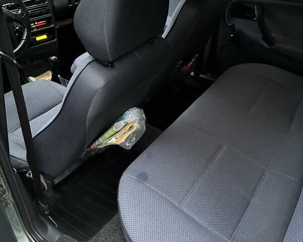 Зелений ВАЗ 21099, об'ємом двигуна 1.6 л та пробігом 96 тис. км за 3700 $, фото 18 на Automoto.ua