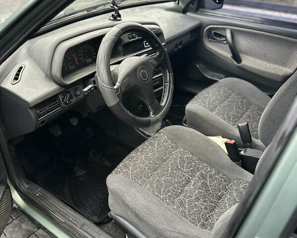 Зелений ВАЗ 21099, об'ємом двигуна 1.6 л та пробігом 142 тис. км за 1800 $, фото 22 на Automoto.ua