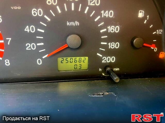 Зелений ВАЗ 21099, об'ємом двигуна 1.6 л та пробігом 250 тис. км за 900 $, фото 7 на Automoto.ua