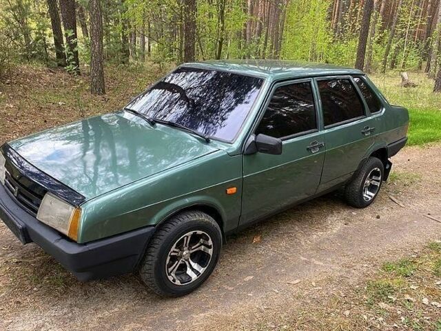 Зеленый ВАЗ 21099, объемом двигателя 1.6 л и пробегом 169 тыс. км за 1200 $, фото 3 на Automoto.ua