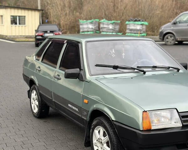 Зелений ВАЗ 21099, об'ємом двигуна 1.6 л та пробігом 142 тис. км за 1800 $, фото 14 на Automoto.ua
