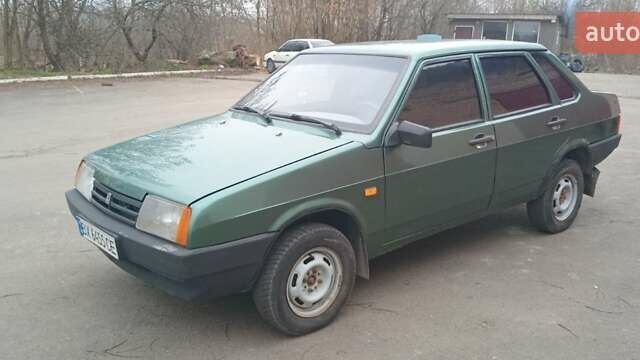 Зелений ВАЗ 21099, об'ємом двигуна 1.6 л та пробігом 180 тис. км за 1600 $, фото 2 на Automoto.ua