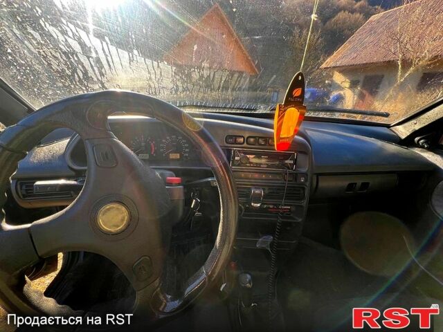 Зелений ВАЗ 21099, об'ємом двигуна 1.6 л та пробігом 250 тис. км за 900 $, фото 4 на Automoto.ua