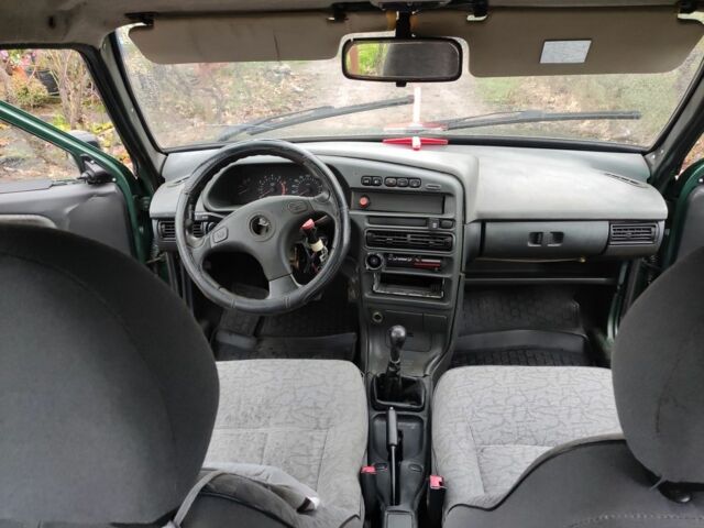 Зелений ВАЗ 21099, об'ємом двигуна 1.6 л та пробігом 450 тис. км за 1000 $, фото 6 на Automoto.ua