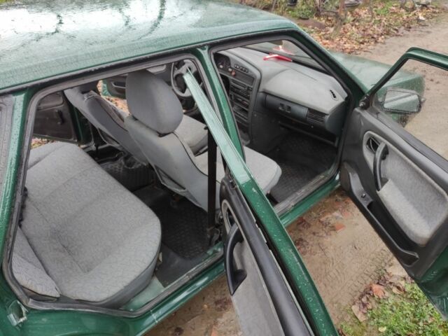 Зелений ВАЗ 21099, об'ємом двигуна 1.6 л та пробігом 450 тис. км за 1000 $, фото 7 на Automoto.ua
