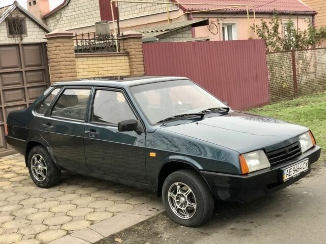 Зеленый ВАЗ 21099, объемом двигателя 1.6 л и пробегом 56 тыс. км за 2150 $, фото 9 на Automoto.ua