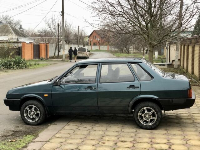 Зеленый ВАЗ 21099, объемом двигателя 1.6 л и пробегом 56 тыс. км за 2150 $, фото 3 на Automoto.ua