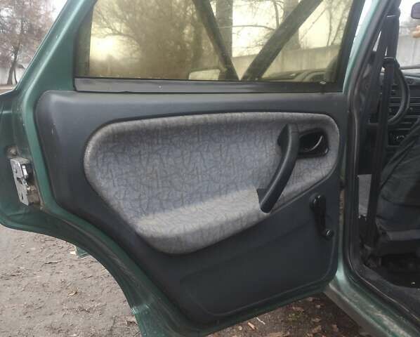 Зеленый ВАЗ 21099, объемом двигателя 1.6 л и пробегом 150 тыс. км за 2200 $, фото 1 на Automoto.ua