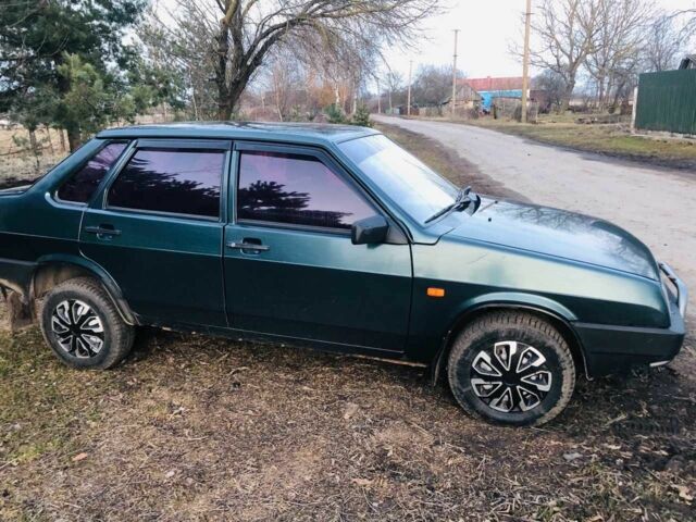 Зеленый ВАЗ 21099, объемом двигателя 0 л и пробегом 2 тыс. км за 1200 $, фото 2 на Automoto.ua