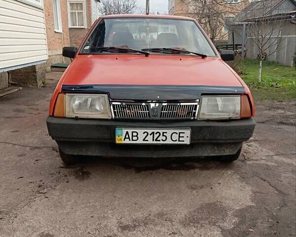 Оранжевый ВАЗ 21099, объемом двигателя 1.6 л и пробегом 250 тыс. км за 850 $, фото 2 на Automoto.ua