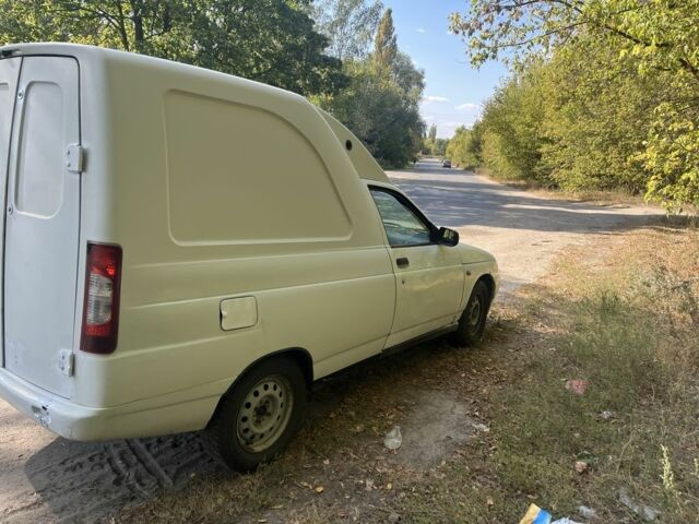 Білий ВАЗ 2110, об'ємом двигуна 1.6 л та пробігом 238 тис. км за 972 $, фото 3 на Automoto.ua
