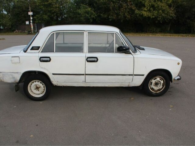Белый ВАЗ 2110, объемом двигателя 1.2 л и пробегом 62 тыс. км за 462 $, фото 3 на Automoto.ua