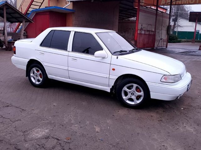 Белый ВАЗ 2110, объемом двигателя 1.5 л и пробегом 160 тыс. км за 1850 $, фото 1 на Automoto.ua