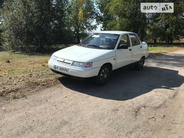 Белый ВАЗ 2110, объемом двигателя 1.5 л и пробегом 106 тыс. км за 1600 $, фото 1 на Automoto.ua