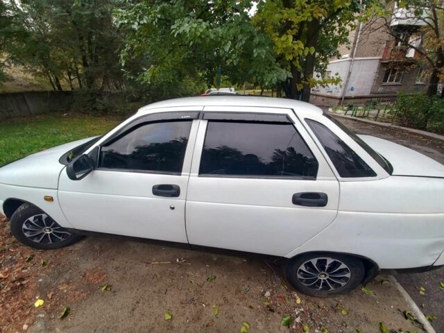 Белый ВАЗ 2110, объемом двигателя 1.6 л и пробегом 129 тыс. км за 839 $, фото 8 на Automoto.ua