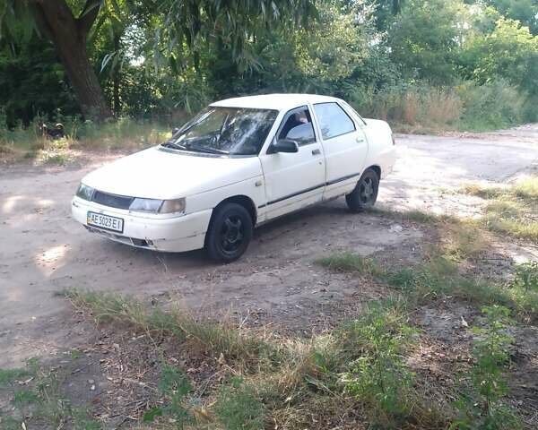 Білий ВАЗ 2110, об'ємом двигуна 1.5 л та пробігом 459 тис. км за 1050 $, фото 1 на Automoto.ua