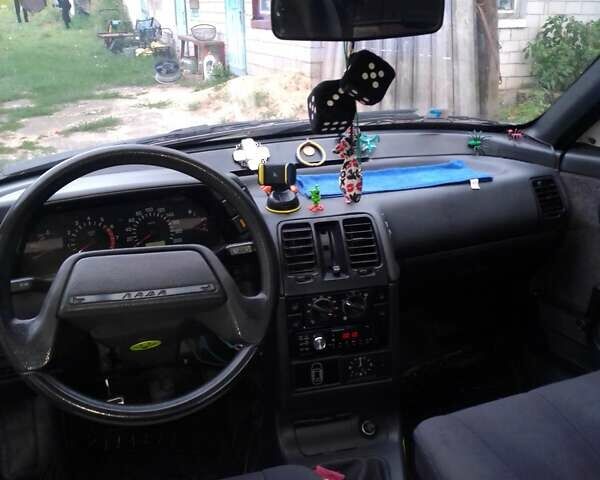 Білий ВАЗ 2110, об'ємом двигуна 1.5 л та пробігом 459 тис. км за 1050 $, фото 4 на Automoto.ua