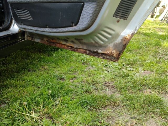 Білий ВАЗ 2110, об'ємом двигуна 1.5 л та пробігом 500 тис. км за 1500 $, фото 9 на Automoto.ua