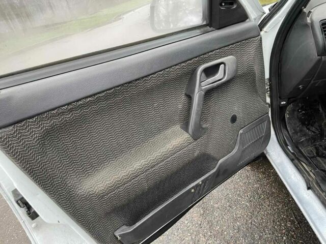 Білий ВАЗ 2110, об'ємом двигуна 1.5 л та пробігом 220 тис. км за 1600 $, фото 11 на Automoto.ua