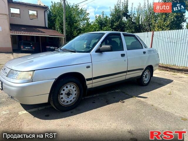 Белый ВАЗ 2110, объемом двигателя 1.6 л и пробегом 193 тыс. км за 2400 $, фото 1 на Automoto.ua