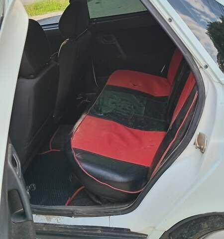 Белый ВАЗ 2110, объемом двигателя 1.6 л и пробегом 204 тыс. км за 1150 $, фото 5 на Automoto.ua