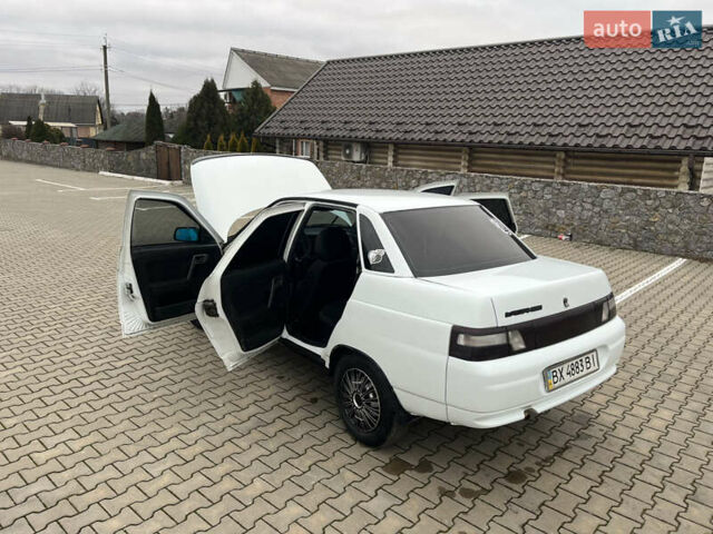 Белый ВАЗ 2110, объемом двигателя 1.6 л и пробегом 190 тыс. км за 1750 $, фото 31 на Automoto.ua