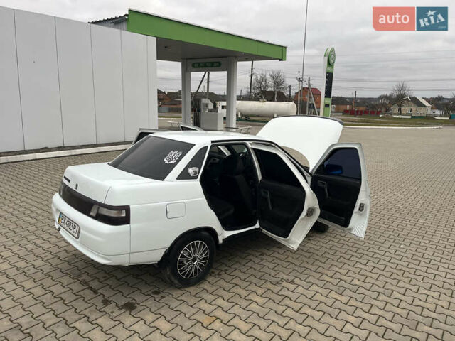 Белый ВАЗ 2110, объемом двигателя 1.6 л и пробегом 190 тыс. км за 1750 $, фото 32 на Automoto.ua