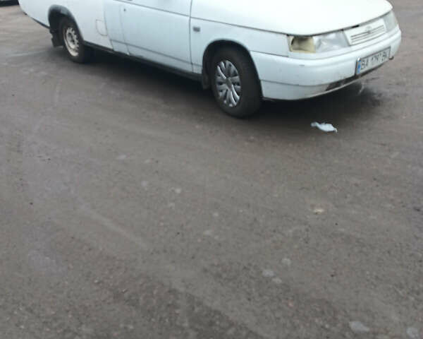Белый ВАЗ 2110, объемом двигателя 1.6 л и пробегом 100 тыс. км за 1300 $, фото 1 на Automoto.ua