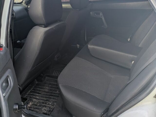 Белый ВАЗ 2110, объемом двигателя 1.6 л и пробегом 164 тыс. км за 3000 $, фото 8 на Automoto.ua