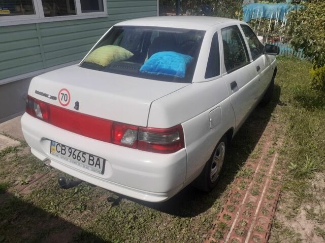 Белый ВАЗ 2110, объемом двигателя 1.6 л и пробегом 102 тыс. км за 2750 $, фото 2 на Automoto.ua